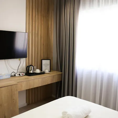 Sol Ξενοδοχείο Σκόδρα